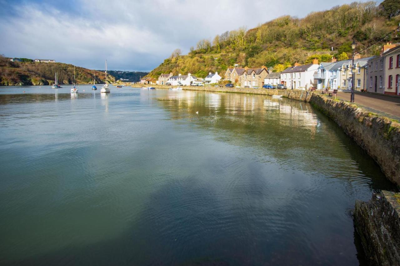 Llais Afon - 3 Bedroom Holiday Home - Fishguard Luaran gambar