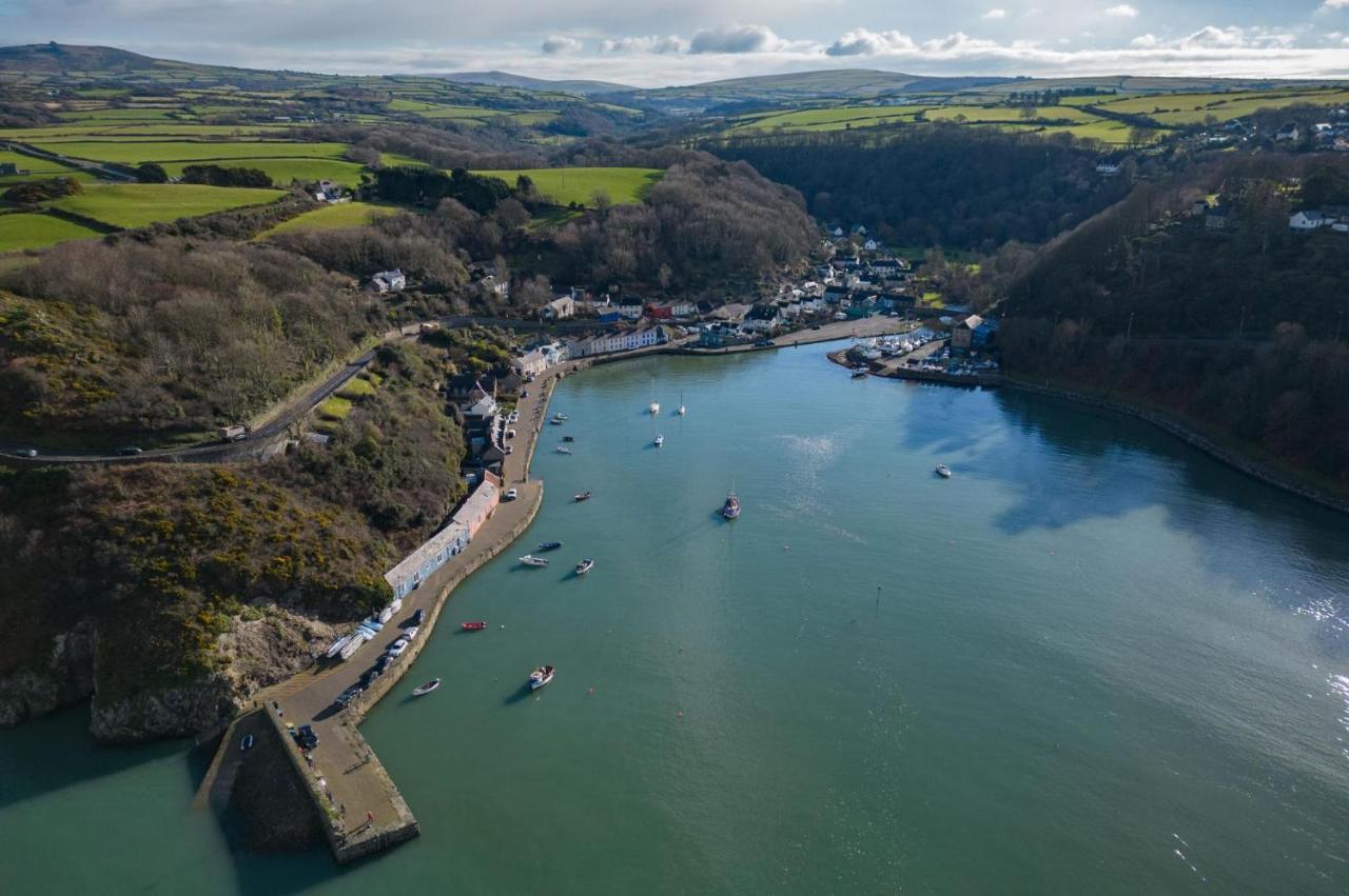Llais Afon - 3 Bedroom Holiday Home - Fishguard Luaran gambar